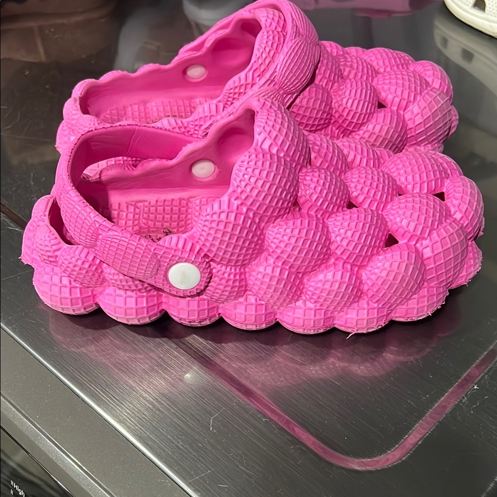 Pink Textured Slip-On Clogs ✨5 for $25✨Bundle and Save!
